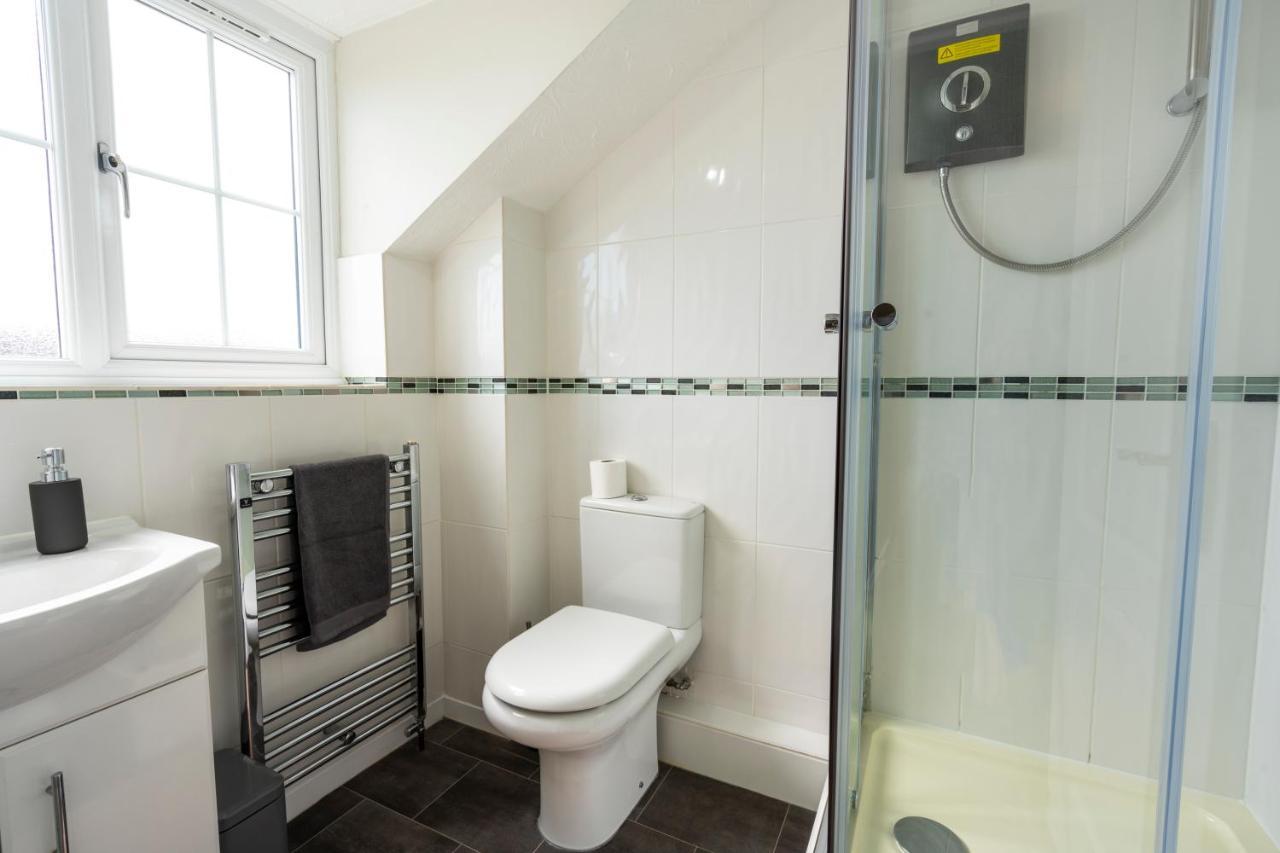 Bright & Modern 4 Bedroom Townhouse Stafford Ngoại thất bức ảnh